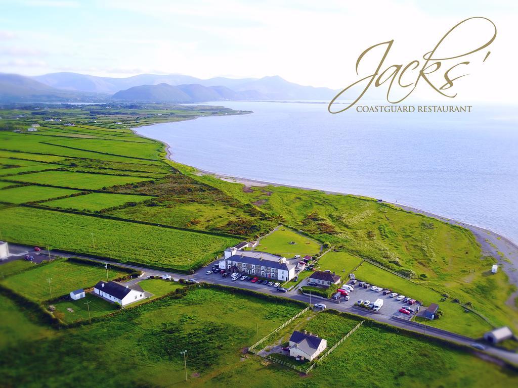 Jacks' Coastguard Cottage Vacation Home غلينبييْ المظهر الخارجي الصورة